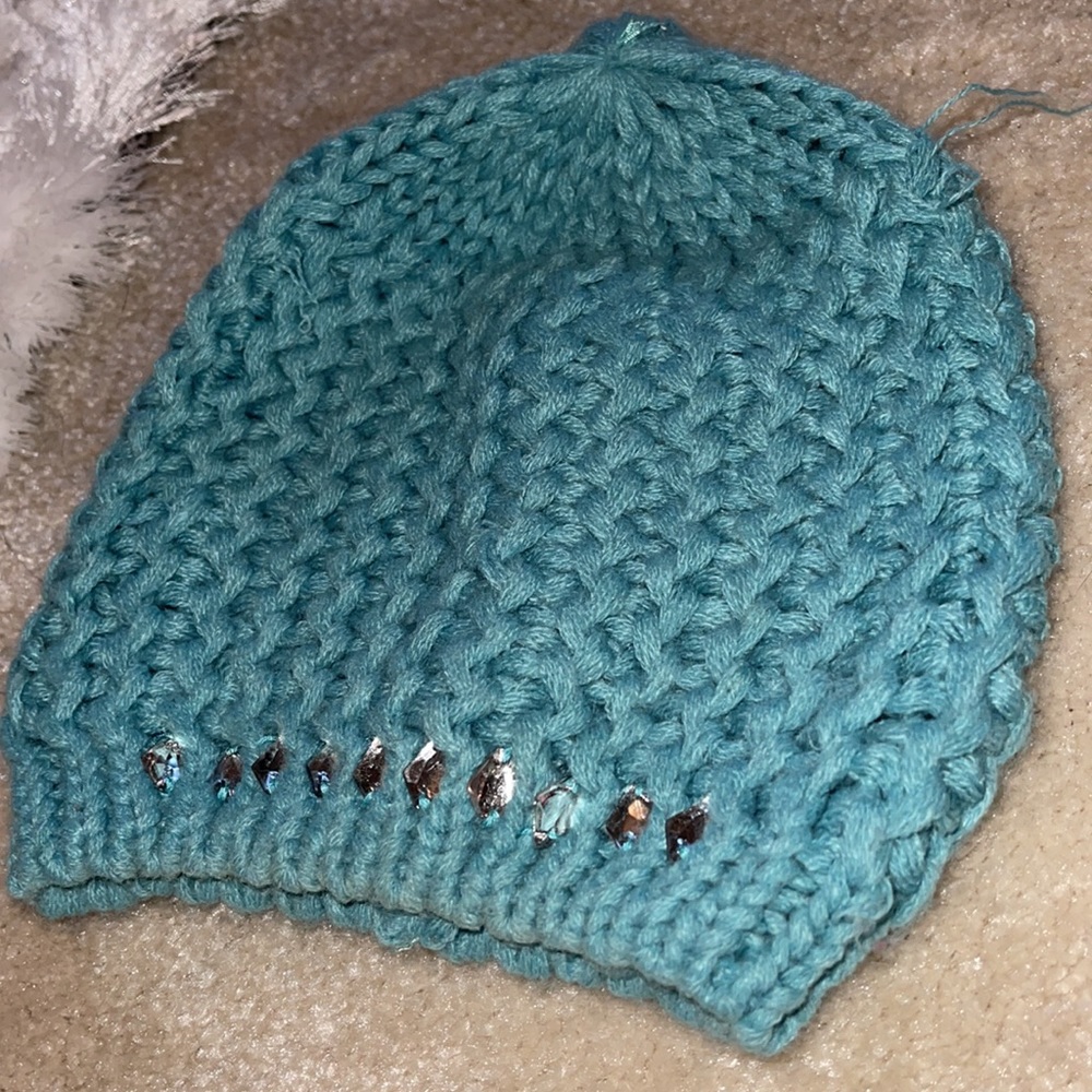 Cute Hat - Picture 2 of 4